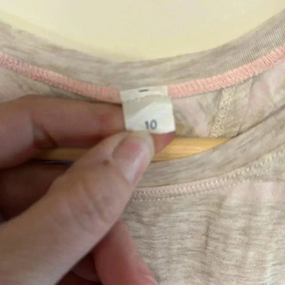 Lululemon open back top - Picture 3 of 5